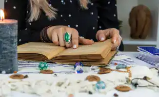 Рост эзотерических сект в Казахстане: депутат предупреждает о ментальной угрозе для общества