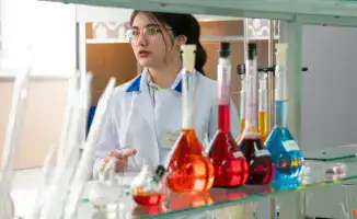 KAZ Minerals инвестировала 536 миллионов тенге в образование в Павлодарской области, проведя открытую лекцию для студентов Павлодарского химико-механического колледжа. Специалисты компании поделились своими знаниями и опытом с будущими лаборантами, подчер