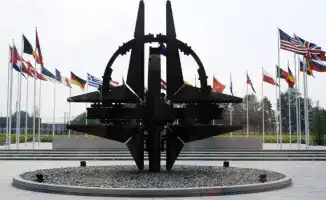 Командующий сухопутными войсками Франции призывает Запад к готовности к войне и боевым действиям