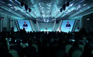 Президентская политика поддержки учителей приносит результаты: более 300 участников из всех регионов страны обсуждают успехи и вызовы в образовании