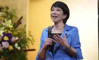 Правительство Японии подало в отставку: на горизонте первая женщина-премьер-министр