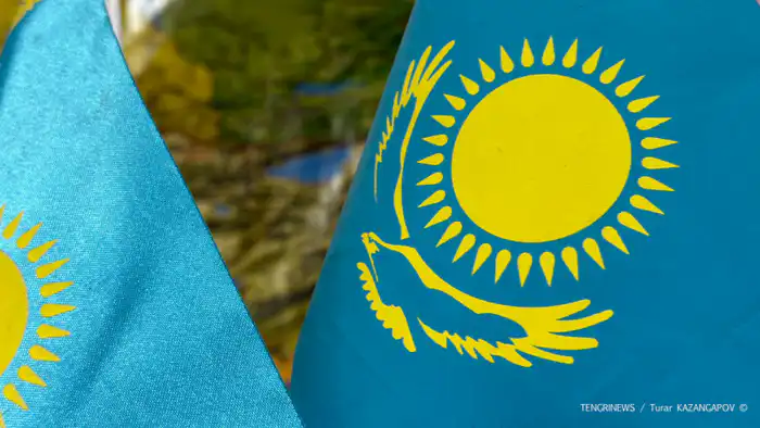 Токаев подчеркивает важность сильной президентской власти для стабильности Казахстана на праздновании Дня Республики