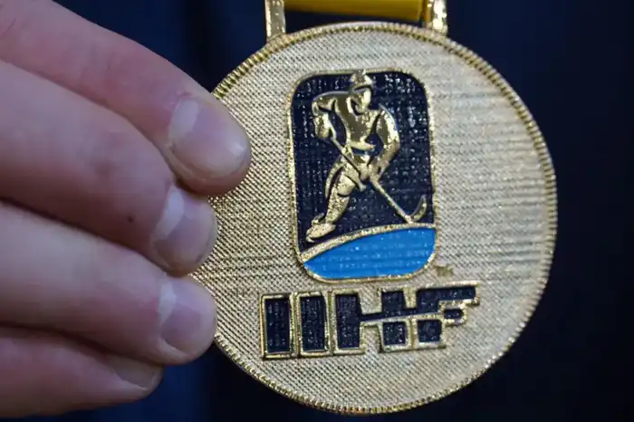 Спортсмены, ставшие чемпионами Азии по хоккею, вернулись в страну (5)