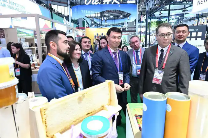 Участие акима Алматы в международной выставке в Шанхае: новые возможности для бизнеса и укрепление связей с Китаем