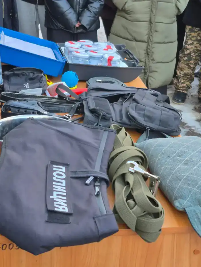 Студенты колледжей узнали о работе кинологической службы полиции Астаны