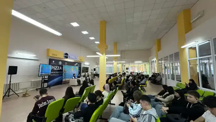 ИСТОРИЧЕСКИЙ ВЫБОР: К 35-ЛЕТИЮ ДЕКЛАРАЦИИ О ГОСУДАРСТВЕННОМ СУВЕРЕНИТЕТЕ (9)