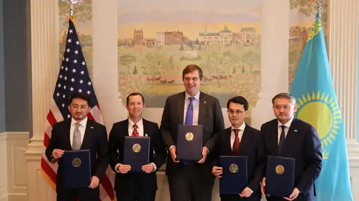 Казахстан и OpenAI подписали меморандум о сотрудничестве в сфере образования и искусственного интеллекта (7)