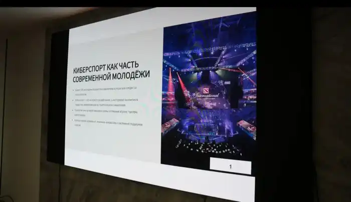 Министр туризма и спорта провёл личный приём граждан (3)