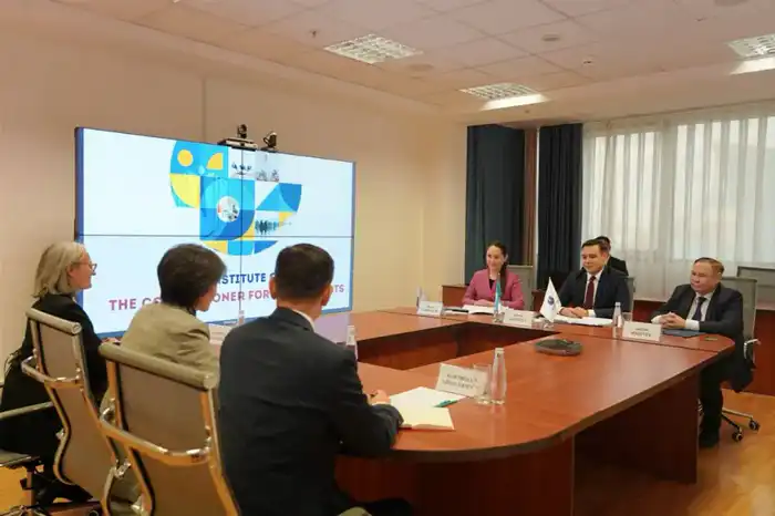 Омбудсмен провел встречу с Постоянным координатором ООН в Казахстане (2)