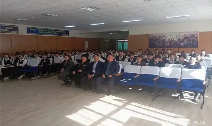 Жастар және терроризм: қауіп қайдан туындайды? (3)