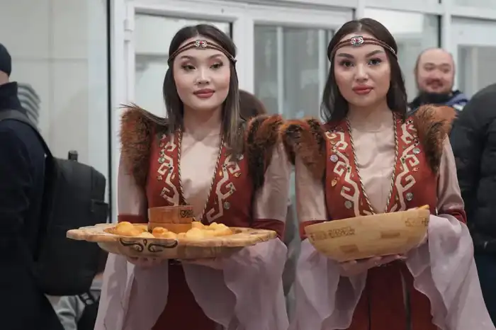 Золотые мечты на льду: казахстанские хоккеисты вновь завоевали чемпионство Азии