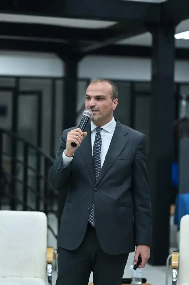 Энергия ветра – энергия будущего: руководитель компании Plenitude Kazakhstan провел гостевую лекцию в университете Жубанова (2)