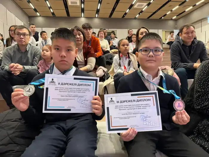 В Астане определили победителей детского чемпионата города по классическим шахматам (7)