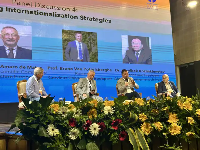 AlmaU 5 Palmes of Excellence международный рейтинг Eduniversal бизнес-школы Центральной Азии