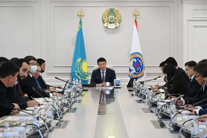 Обсуждение инвестиционных проектов на Региональном штабе в Алматы: перспективы для технологического и образовательного развития города