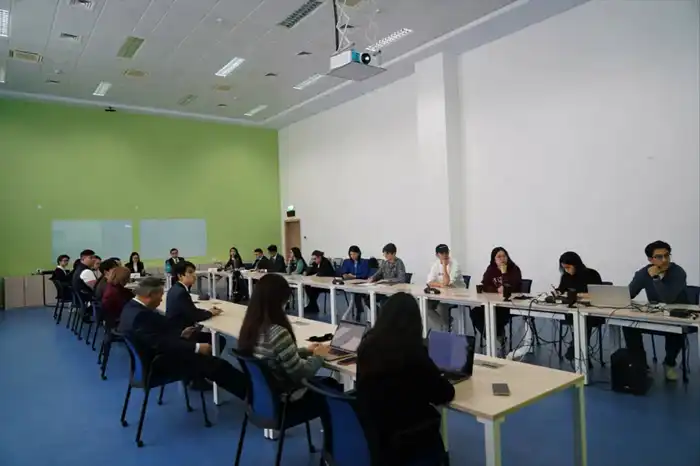 Омбудсмен провел II заседание Комиссии по правам молодежи (3)