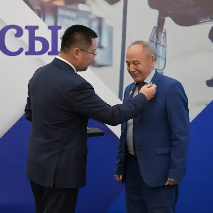 В Павлодаре прошло торжественное мероприятие, посвященное 60-летию областного телеканала «ERTIS» (9)