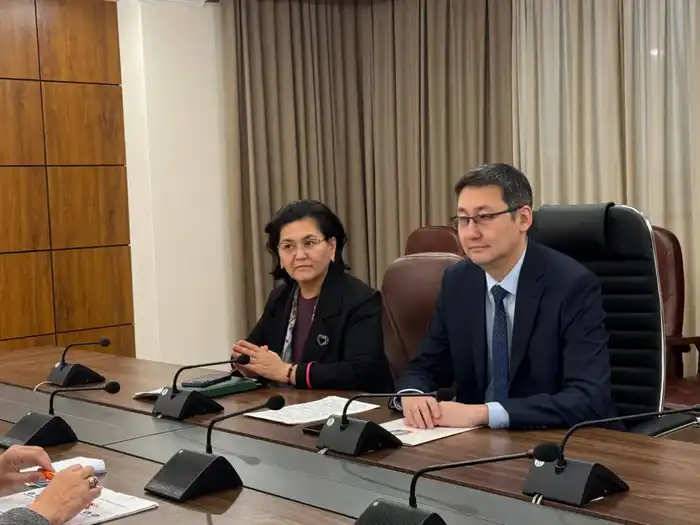 В КАЗАХСТАНЕ РАЗВИВАЮТ ПАТРОНАЖНУЮ СЛУЖБУ ДЛЯ СЕМЕЙ С ДЕТЬМИ РАННЕГО ВОЗРАСТА