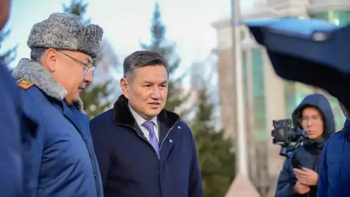 В Восточно-Казахстанской области полиция получила 198 новых служебных автомобилей для повышения безопасности