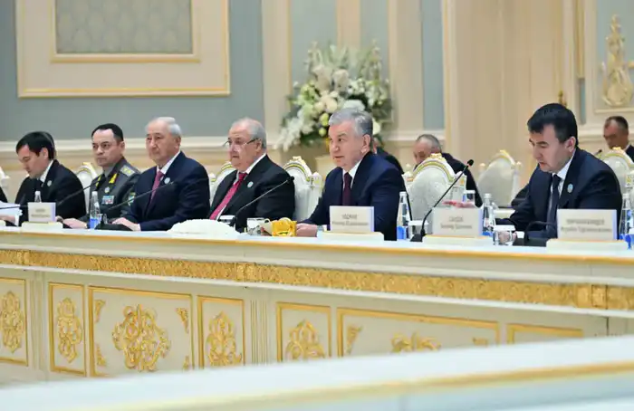 Президенты Казахстана и Узбекистана приняли участие во втором заседании Высшего межгосударственного совета (7)