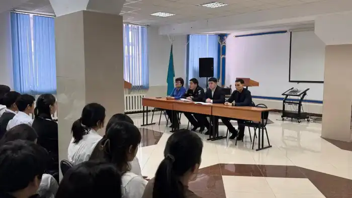 Обсуждение безопасности: мероприятие по профилактике аварийных ситуаций в колледже экономики и права Астаны