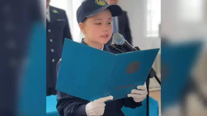 Открытие полицейского класса "Жас сақшы" в Улкенбокене: первые воспитанники присягнули на верность закону