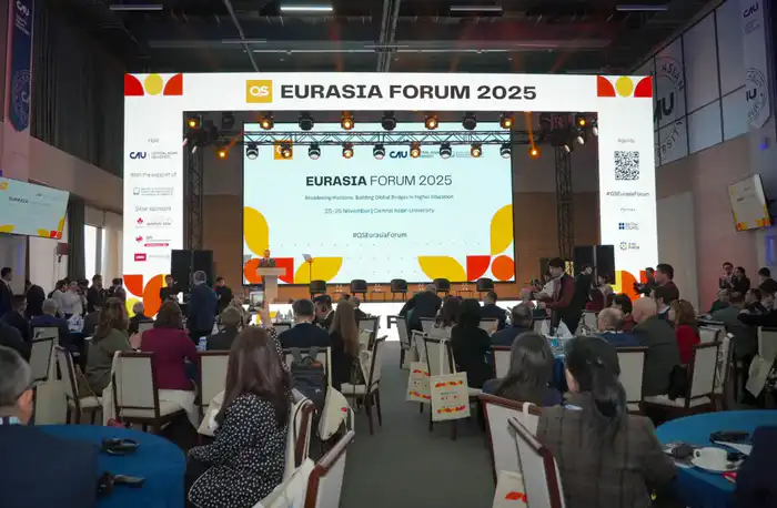 Министр принял участие в международном форуме QS Eurasia Forum 2025 в Ташкенте (2)