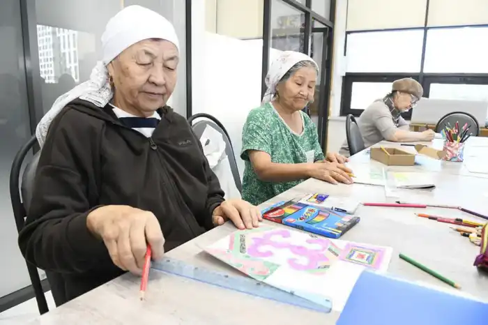 Активное участие пенсионеров в социальных клубах Астаны способствует улучшению качества жизни