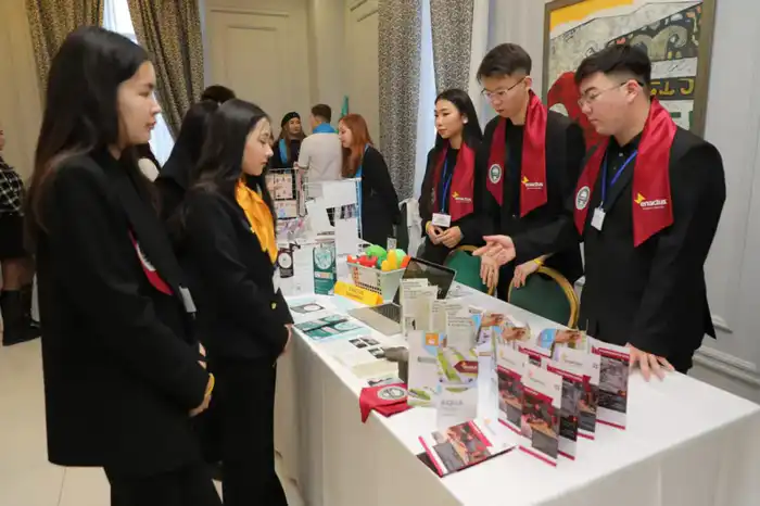 В Алматы стартовал новый сезон молодежных бизнес-проектов ENACTUS (2)