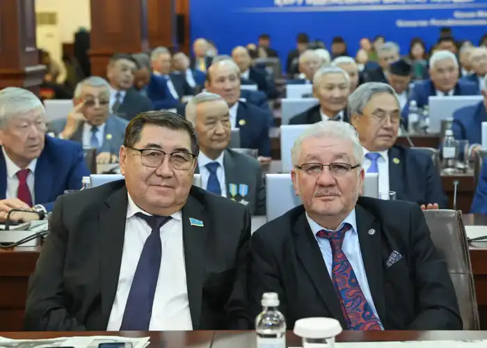 В Кызылорде состоялось выездное заседание республиканского совета ветеранов (9)