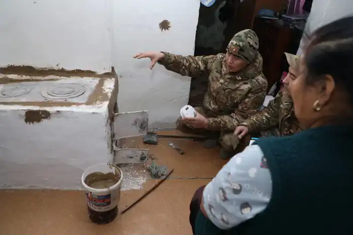 Алматы усиливает пожарную безопасность: спасательные датчики устанавливают в частных домах (4)
