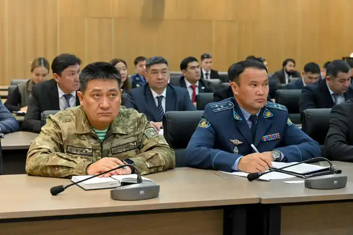 В области Абай состоялось заседание регионального штаба по профилактике наркомании и противодействию наркопреступности (9)