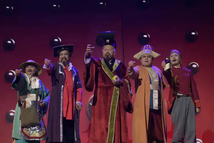 Казахский театр имени М.Ауэзова отмечает столетие в мире сценического искусства Шымкенте