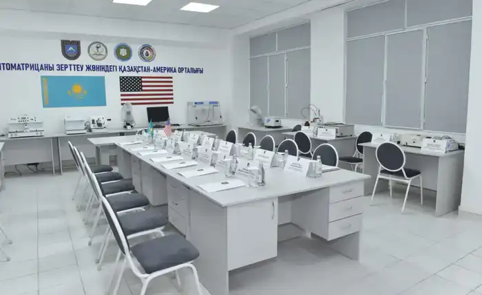В КАЗНУ ОТКРЫЛИ КАЗАХСТАНСКО-АМЕРИКАНСКИЙ ЦЕНТР ПО ИССЛЕДОВАНИЮ ЦИТОМАТРИЦЫ (5)