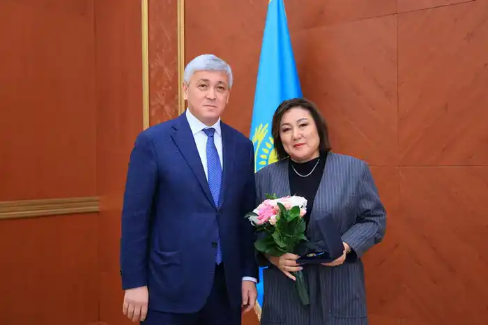 В Карагандинской области финансистов поздравили с профессиональным праздником (5)