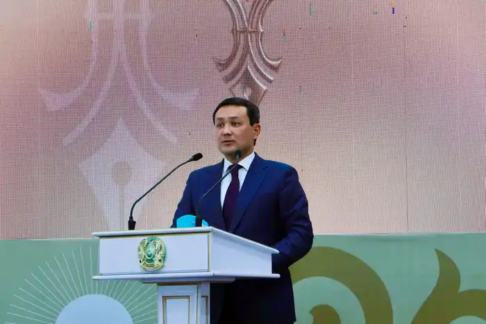 Темир отмечает юбилеи Тилепбергенова и газеты «Темир»