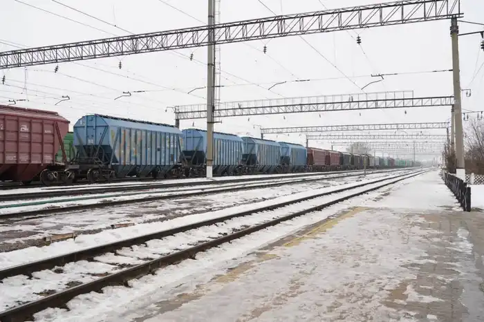 В Буландинском районе готовится к сдаче первый в стране модернизированный вокзал (2)