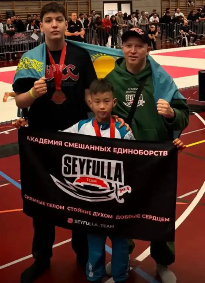 Чемпион Европы по грэпплингу ADCC Санжар Комархан из Астаны