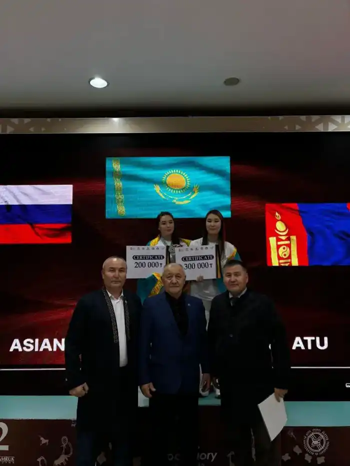 Чемпионат Азии по асык ату: столичные участницы стали победительницами (2)