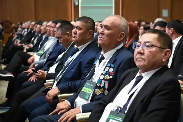 Достижения работников сельского хозяйства на Втором форуме награждение орденом Еңбек даңқы