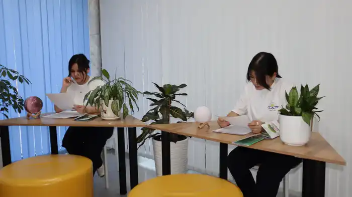 Таза Қазақстан: В Академии гражданской авиации открыт «Центр развития экологической культуры» (4)