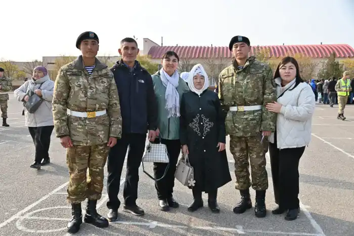 В Мангистауской области более 700 новобранцев приняли Военную присягу (9)