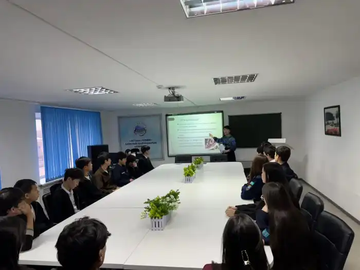 Студенты колледжа в Москве прошли тест на ВИЧ