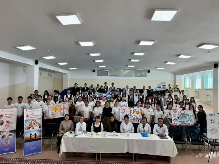 Форум подростков в Уйгурском районе: обсуждение вопросов ВИЧ и здорового образа жизни как шаг к социальной ответственности молодежи