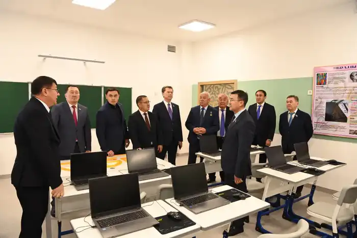 «Келешек мектебі» соответствует современным требованиям (8)