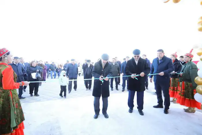 Нурдаулет Килыбай принял участие в открытии нового спортивного комплекса в Тупкараганском районе (3)