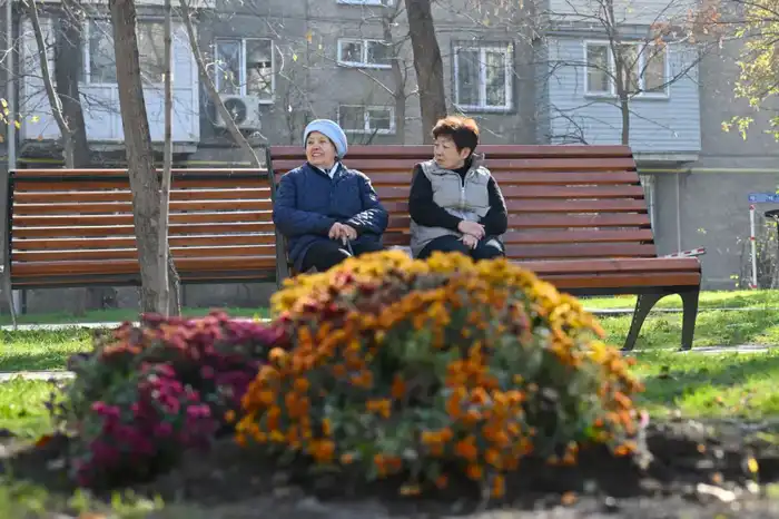 Аким Алматы Дархан Сатыбалды провёл рабочий объезд по Ауэзовскому району (2)