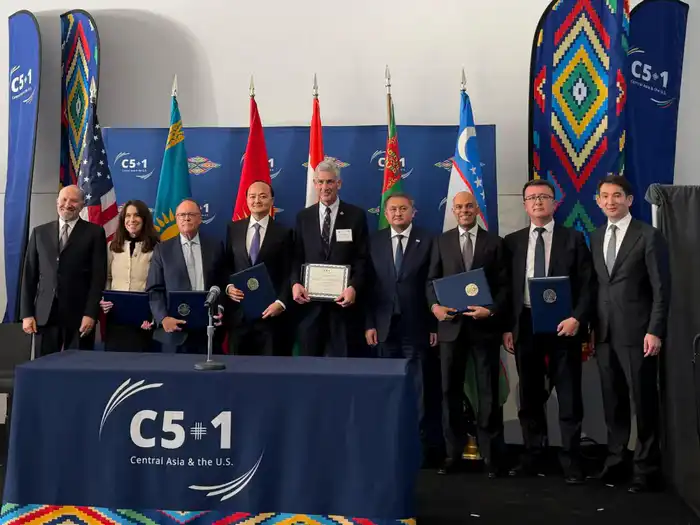 ЮЖНО-КАЗАХСТАНСКИЙ УНИВЕРСИТЕТ И ARIZONA STATE UNIVERSITY НАЧИНАЮТ СТРАТЕГИЧЕСКОЕ ПАРТНЕРСТВО В СФЕРЕ ОБРАЗОВАНИЯ (2)