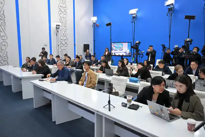 Как развивается область Абай: Берик Уали рассказал о планах на будущее на площадке Службы центральных коммуникаций (2)