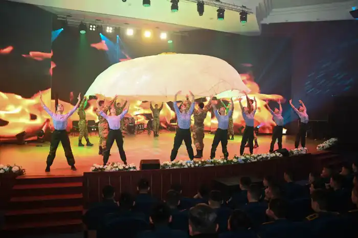 Определены победители Всеармейского фестиваля творческих коллективов «Сарбаз сахнасы – 2025» (7)